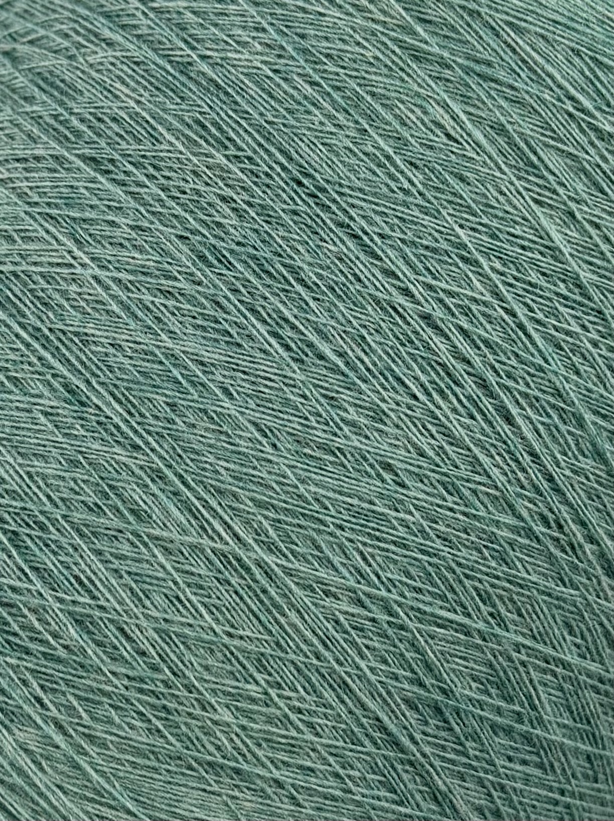 Botto Poala Art. Supergeelong Nm 1/15 – Merino Supergeelong Garn col. Salbeigrün Mélange